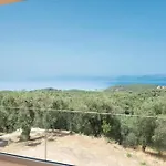 Sarakinos Krinias