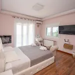 Sarakinos * Krinias