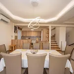 Sarakinos Krinias