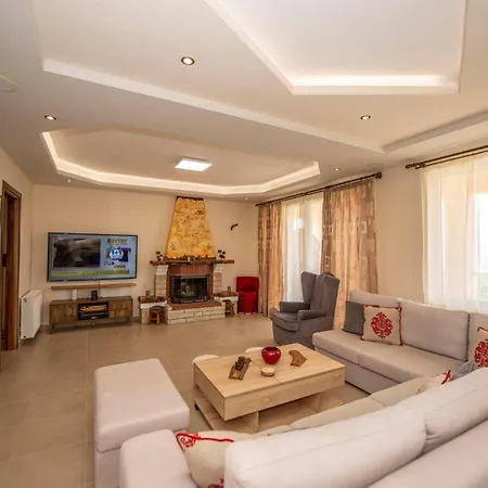 Vila Sarakinos Krinias