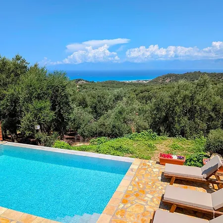 Vila Sarakinos Krinias